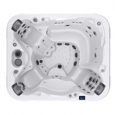 D1 Executive hot tub